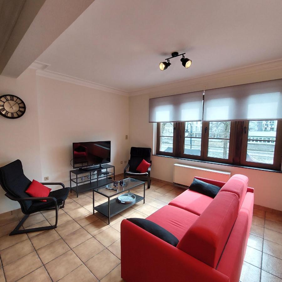 Le Berceau Des Croisades Apartment Буйон Екстериор снимка