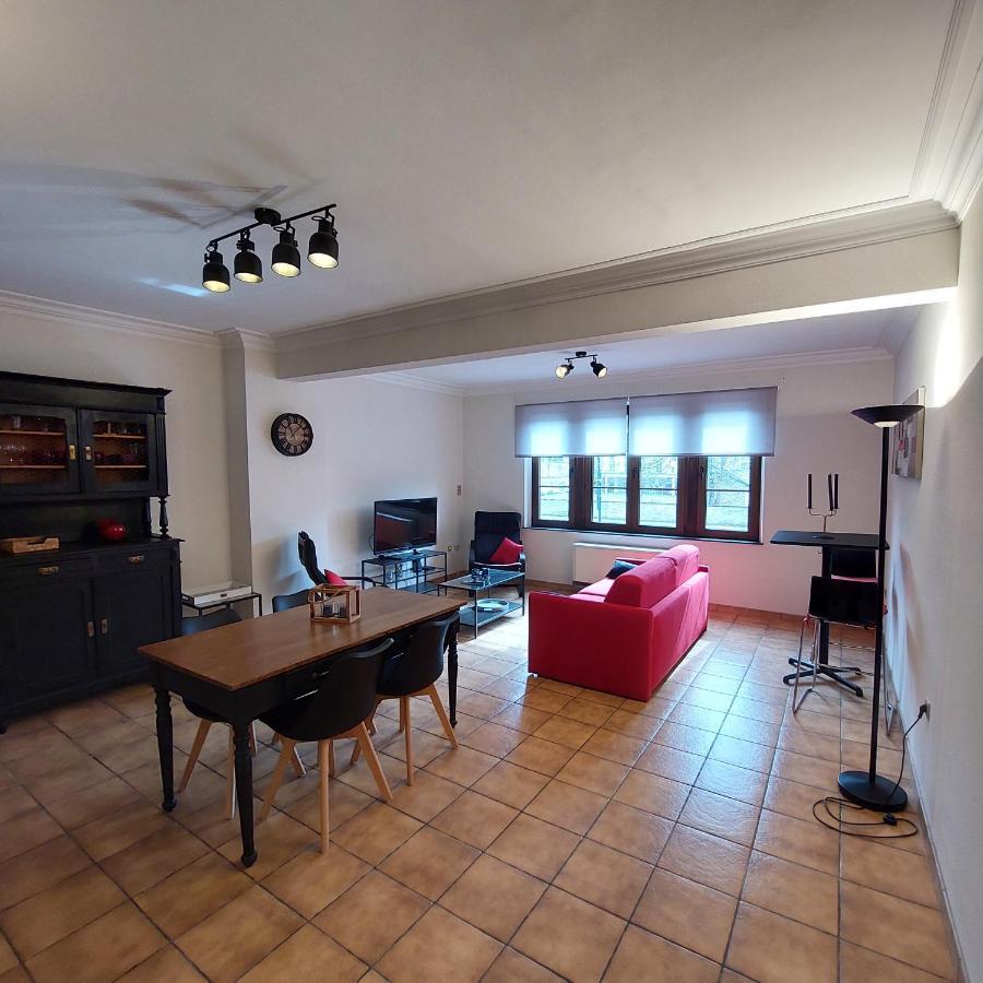 Le Berceau Des Croisades Apartment Буйон Екстериор снимка